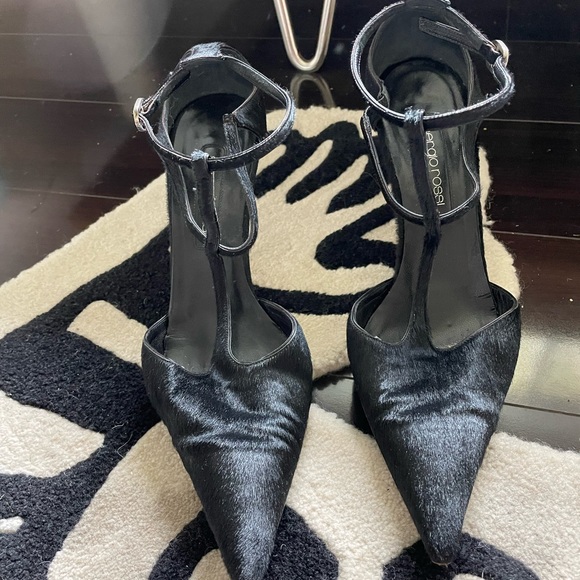 Sergio Rossi Calf-hair T-Strap heels - Picture 5 of 7